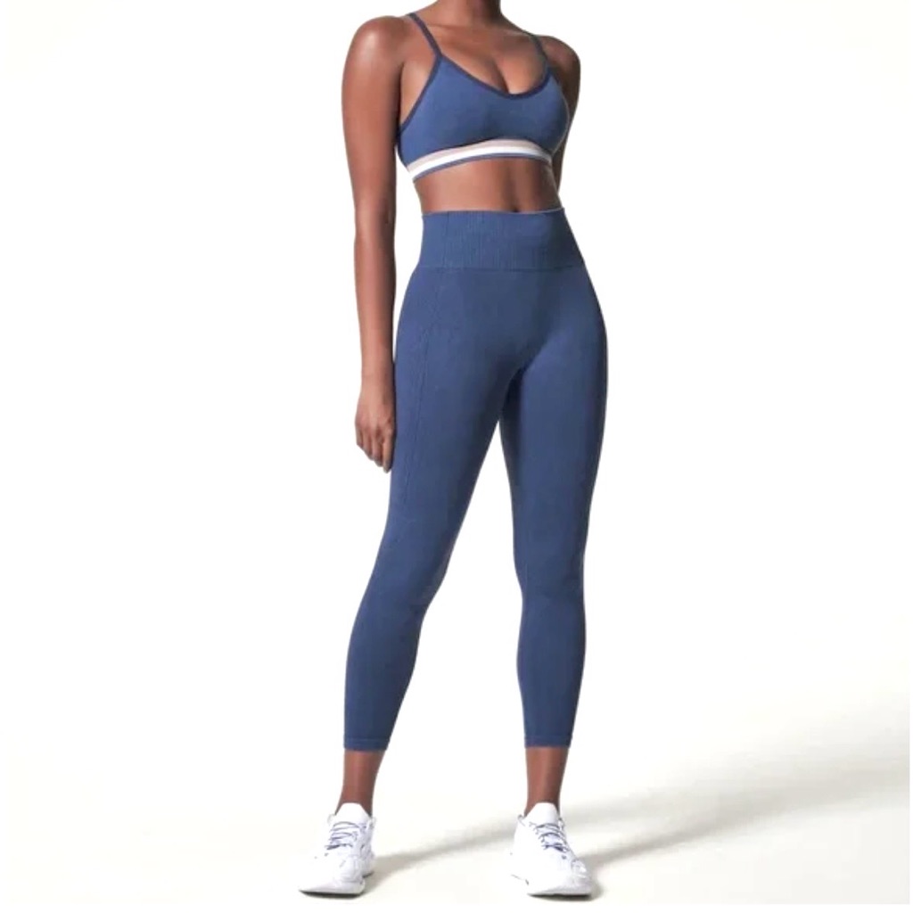 Spanx Soft Stretch Seamless Ribbed Leggings In Midnight Navy Small